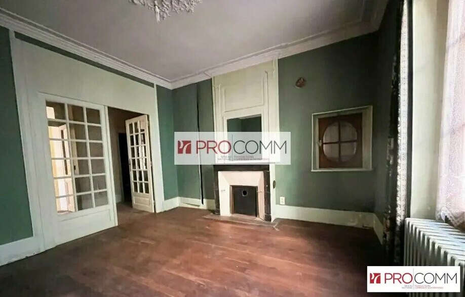 Local d'activités dans Épernon à vendre - Photo de l’immeuble – Image 2 sur 10