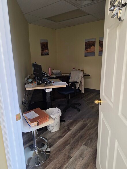 3140 W Ward Rd, Dunkirk, MD à louer - Photo intérieure – Image 3 sur 19