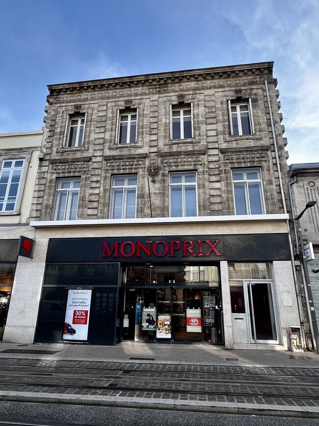 Plus de détails pour 34 Avenue De La Libération Charles De Gaulle, Le Bouscat - Bureau à vendre