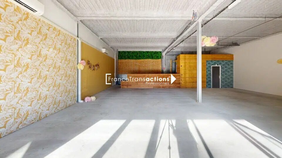 Local commercial dans Auch à louer Photo intérieure– Image 1 sur 4