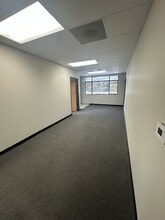 16001-16041 Leone Dr, Macomb, MI à louer Photo intérieure– Image 2 sur 6