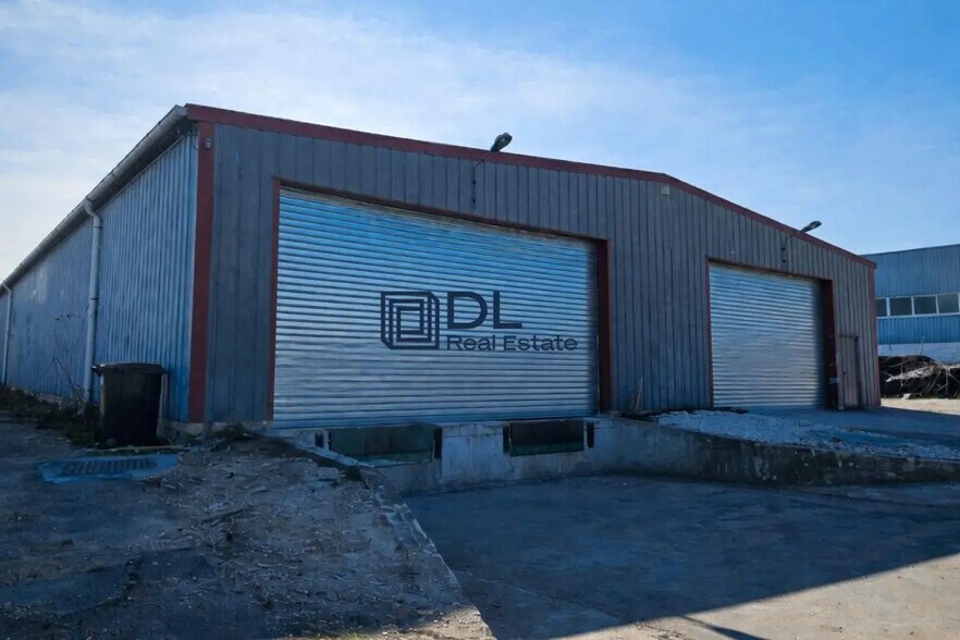 Industriel/Logistique dans Meaux à vendre - Photo principale – Image 2 sur 4