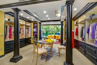 9625-9647 Brighton Way, Beverly Hills, CA à louer Photo intérieure– Image 2 sur 4