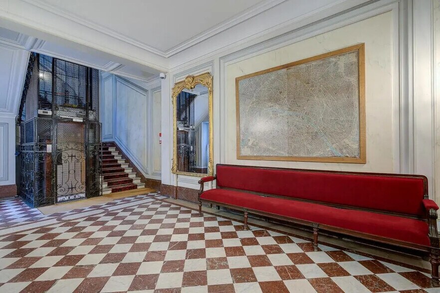 Bureau dans Paris à louer - Hall d’entrée – Image 2 sur 8