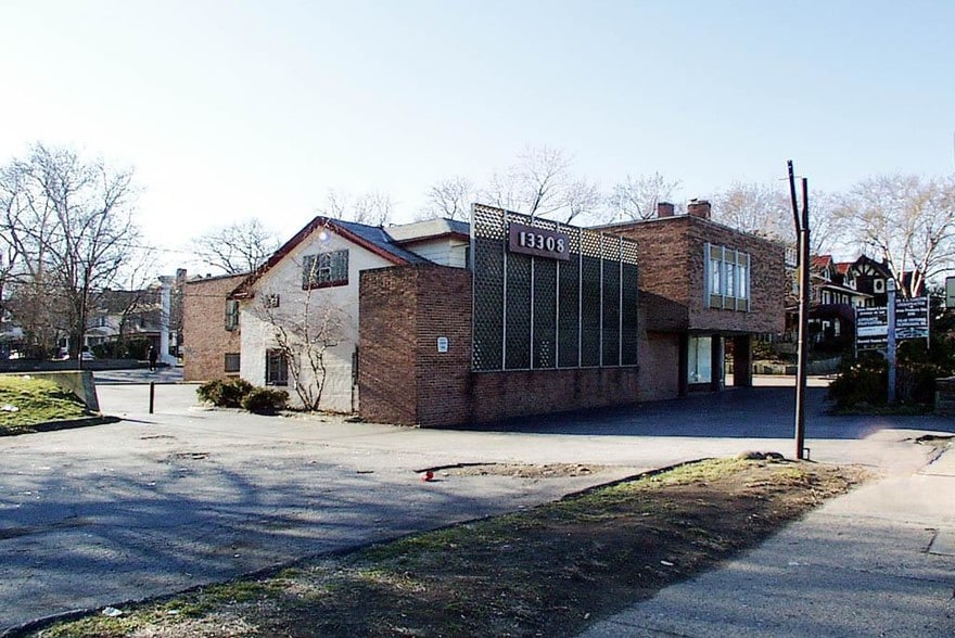 13308 Euclid Ave, East Cleveland, OH à louer - Photo de l’immeuble – Image 2 sur 12