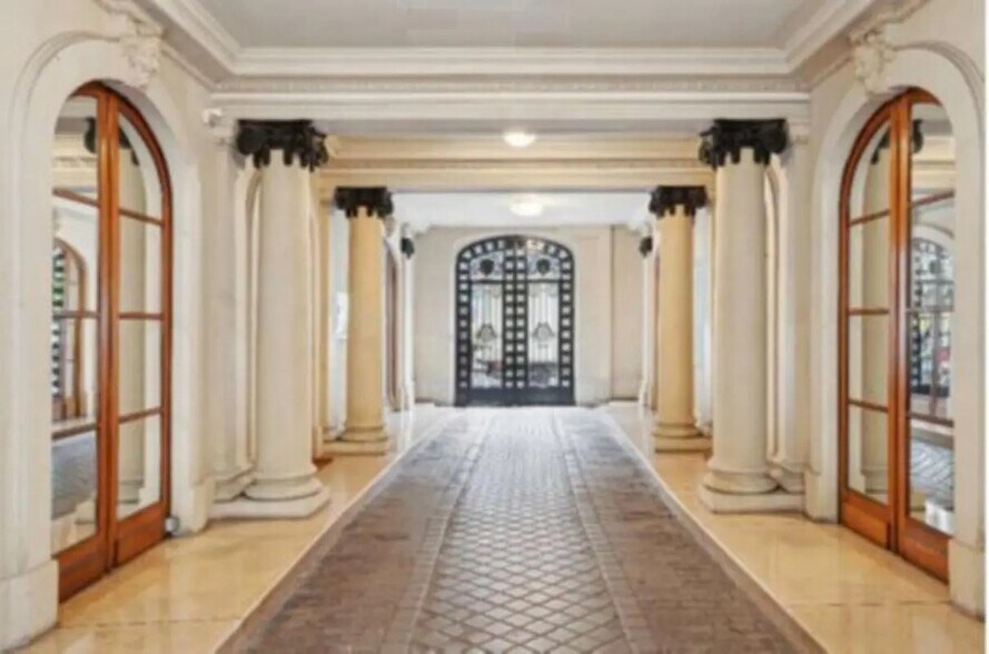 178 Rue De Courcelles, Paris à louer - Hall d’entrée – Image 2 sur 4