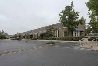 Plus de détails pour 151 Kalmus Dr, Costa Mesa, CA - Local d’activités à vendre