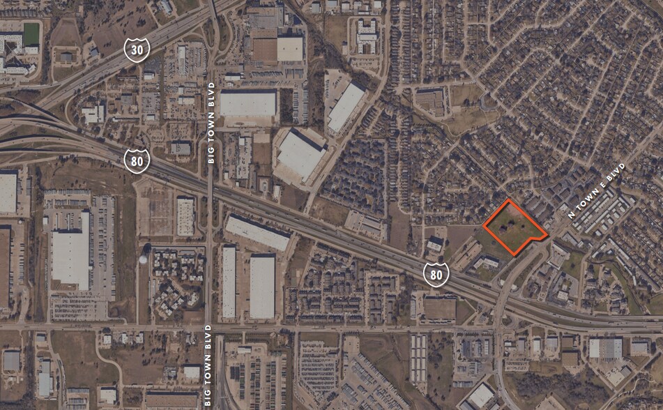 3900 N Town East Blvd, Mesquite, TX à vendre - Photo de l’immeuble – Image 2 sur 2