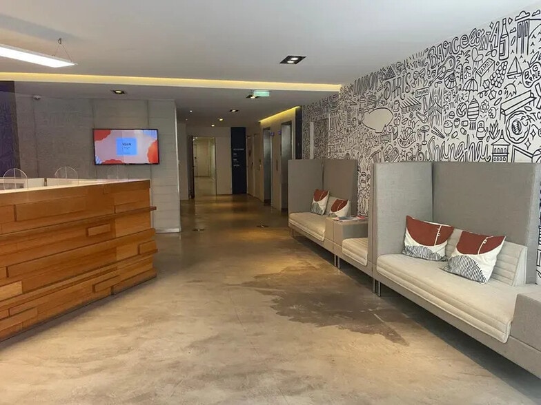 96 Rue Edouard Vaillant, Levallois-Perret à vendre - Photo de l’immeuble – Image 2 sur 17