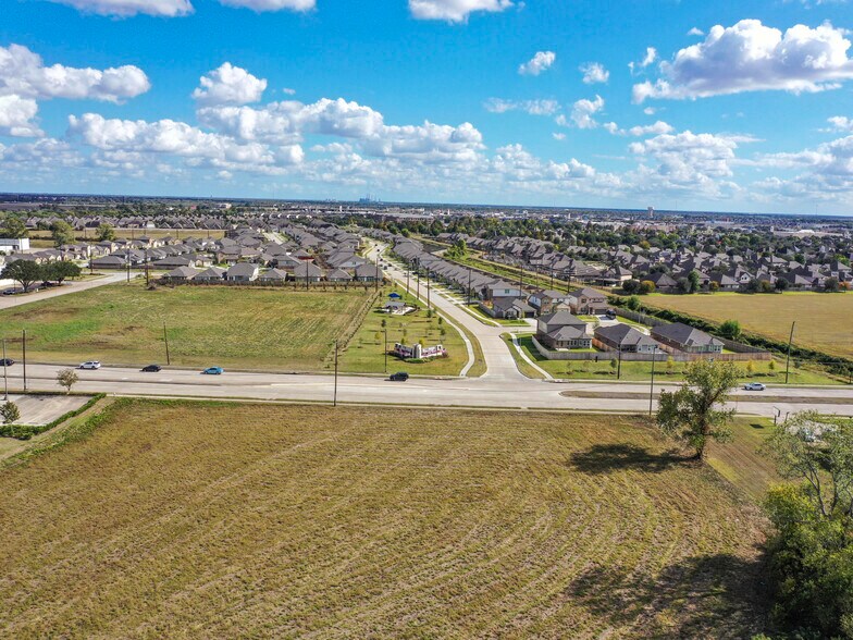 FM 2218 & FM 1640, Rosenberg, TX à vendre - Photo de l’immeuble – Image 2 sur 32