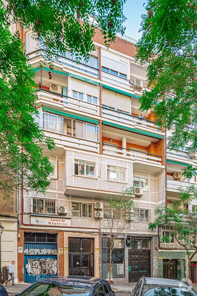 Calle Del Laurel, 19, Madrid, Madrid à louer - Photo principale – Image 1 sur 2