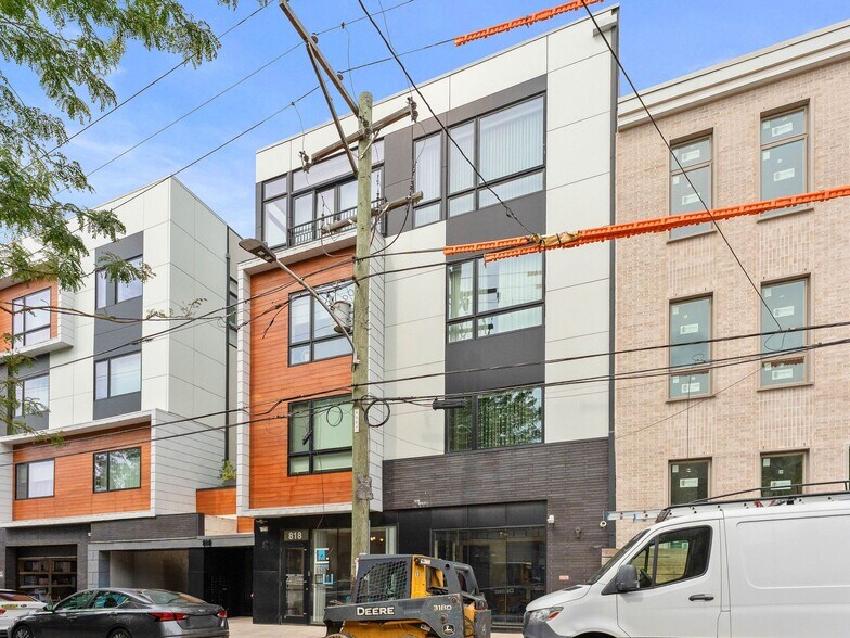 818 N 4th St, Philadelphia, PA à louer - Photo de l’immeuble – Image 3 sur 25