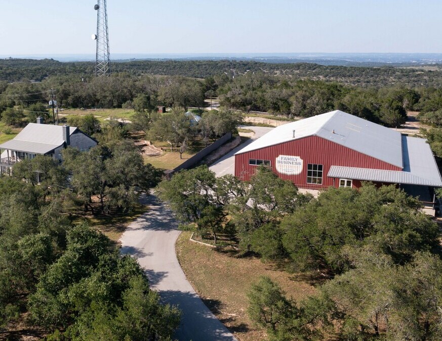 19510 Hamilton Pool Rd, Dripping Springs, TX à vendre Photo de l’immeuble– Image 1 sur 25