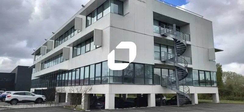 Bureau dans Mérignac à louer - Photo de l’immeuble – Image 1 sur 17