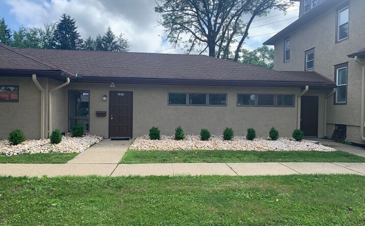 1076 Parkway Ave, Ewing, NJ à louer - Photo de l’immeuble – Image 1 sur 9