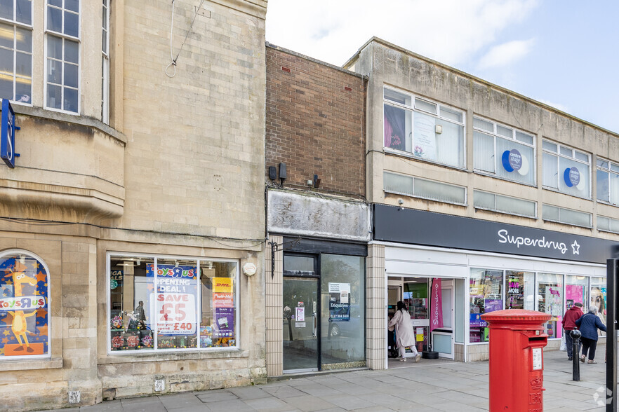 1a High St, Chippenham à louer - Photo de l’immeuble – Image 3 sur 4