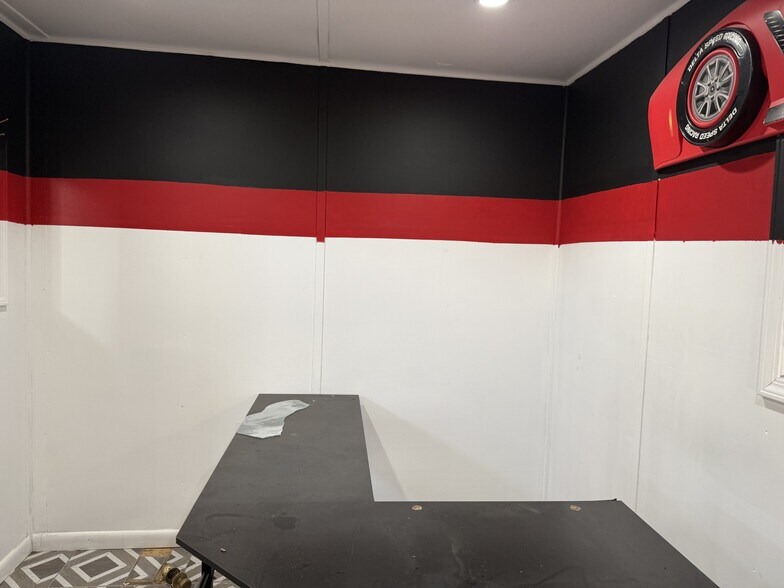 31 Scott St, New Bedford, MA à vendre - Photo de l’immeuble – Image 2 sur 12