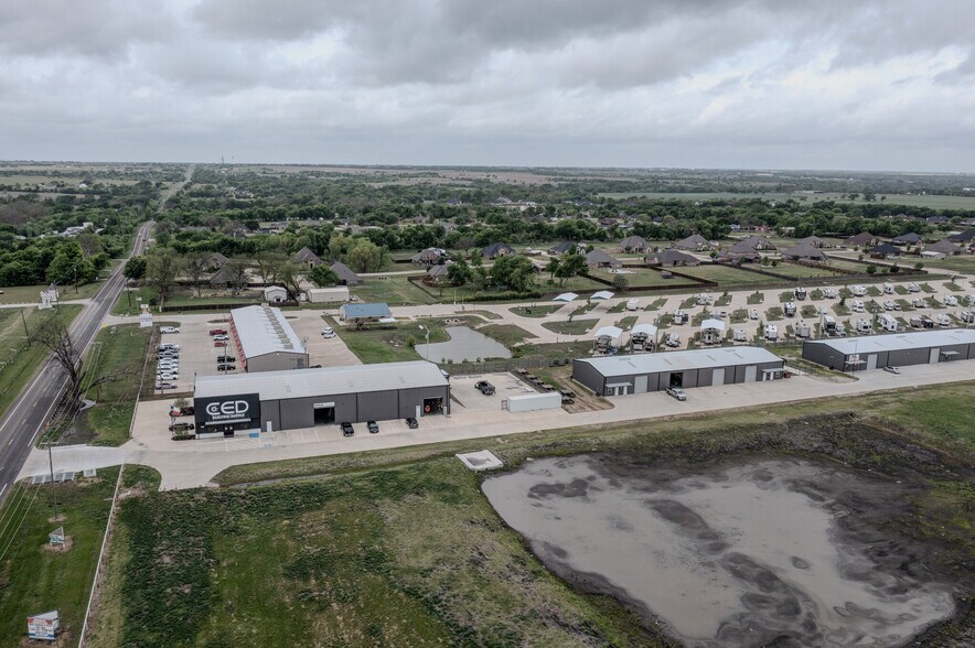 00 Sales Dr, Waxahachie, TX à louer - Photo de l’immeuble – Image 3 sur 8