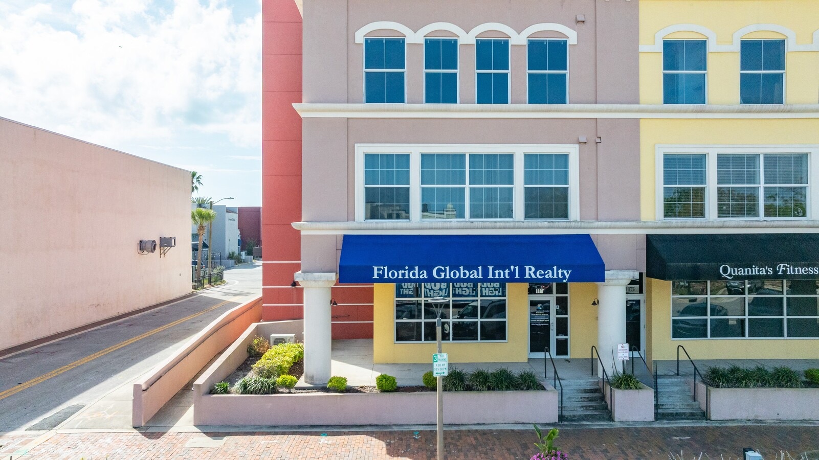 111 Magnolia Ave, Daytona Beach, FL 32114 - Lot 111 - - Photo intérieure - Image 2 of 18