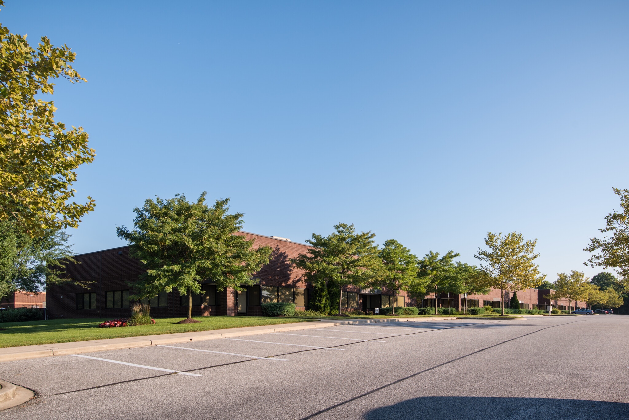 910 Cromwell Park Dr, Glen Burnie, MD à louer Photo de l’immeuble– Image 1 sur 2