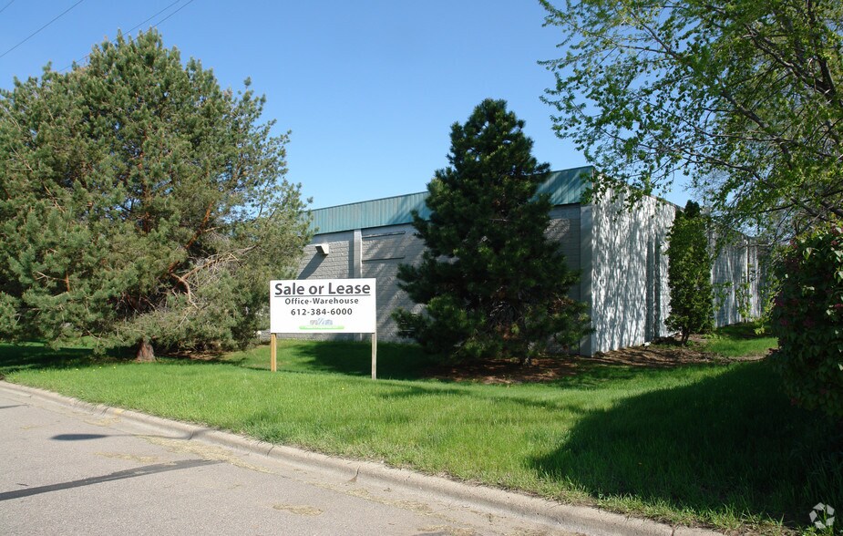 150 W 88th St, Bloomington, MN à louer - Photo de l’immeuble – Image 3 sur 14