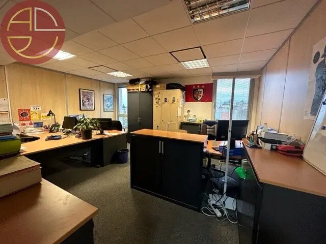 Bureau dans Toulouse à louer - Photo de l’immeuble – Image 2 sur 6