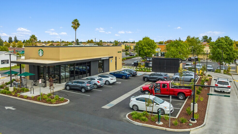 8306 Elk Grove Florin Rd, Sacramento, CA à vendre - Photo de l’immeuble – Image 3 sur 5