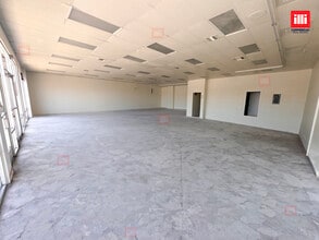 20111-20149 Saticoy St, Winnetka, CA à louer Photo intérieure– Image 1 sur 5
