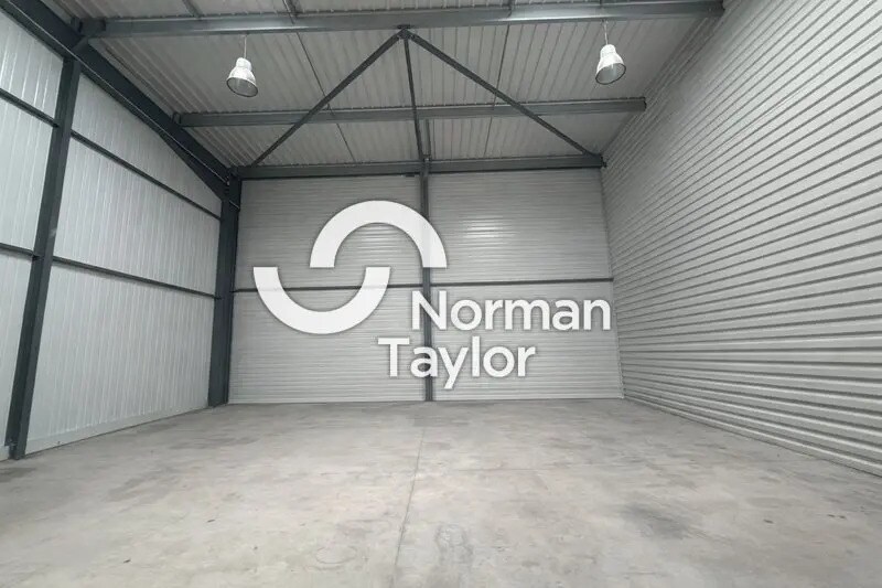 Local d’activités dans Vendargues à louer Photo intérieure– Image 1 sur 11