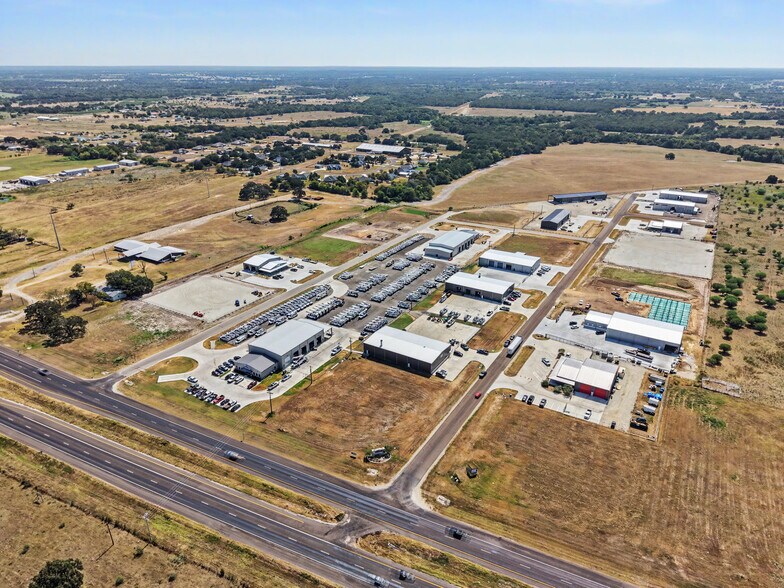 E SH-21, Bryan, TX à vendre - Photo de l’immeuble – Image 2 sur 9
