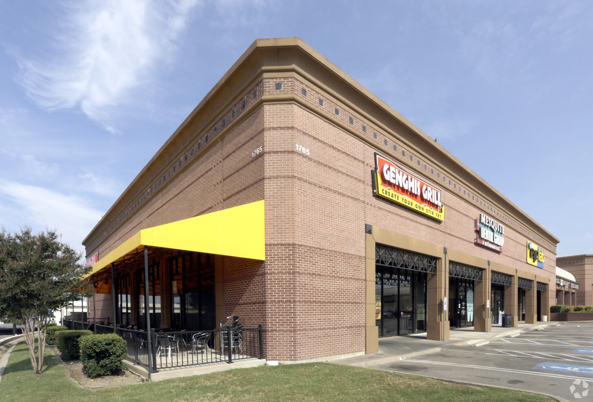 1725-1765 N Town East Blvd, Mesquite, TX à louer Photo principale– Image 1 sur 6