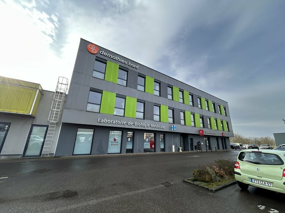 Bureau dans Metz à louer Photo de l’immeuble– Image 1 sur 13