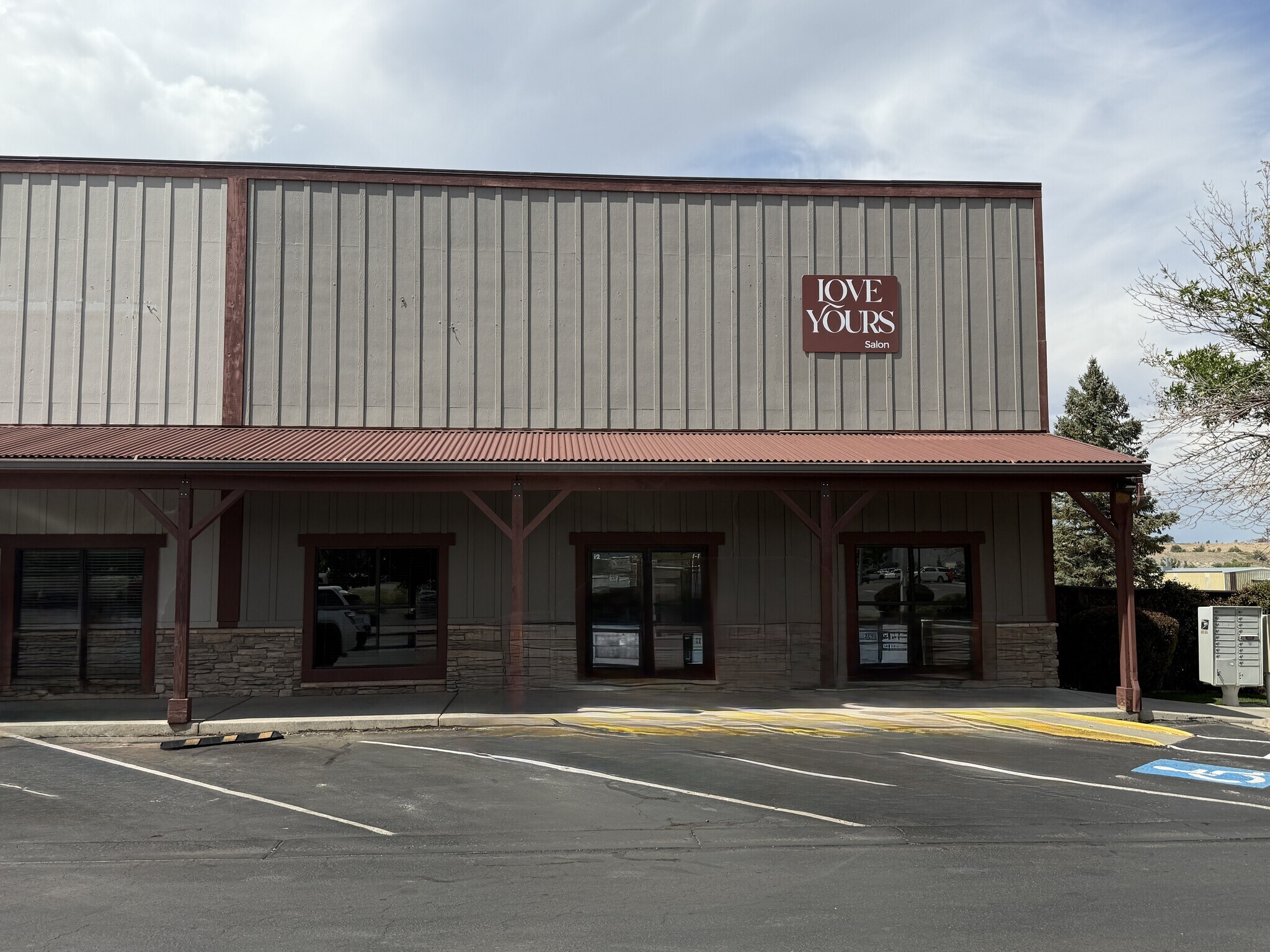 1414 Hawk Pky, Montrose, CO à louer Photo principale– Image 1 sur 18