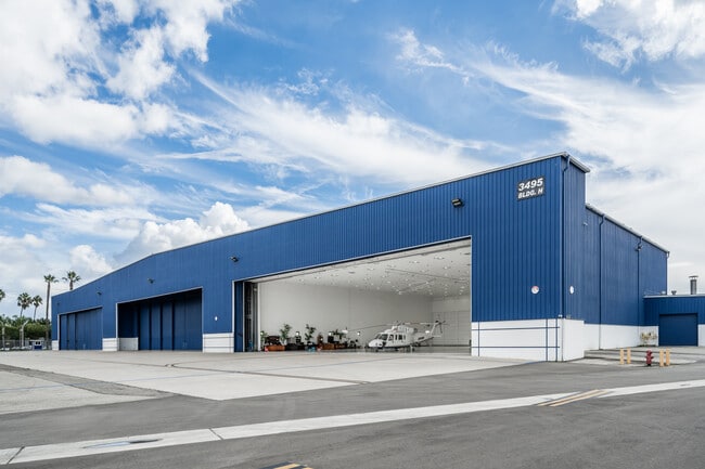 Plus de détails pour 3495 N Lakewood Blvd, Long Beach, CA - Industriel/Logistique à louer