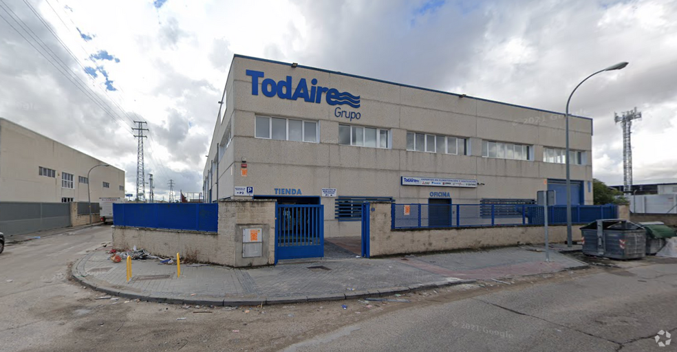 Industriel/Logistique dans Leganés, Madrid à vendre - Photo de l’immeuble – Image 1 sur 3
