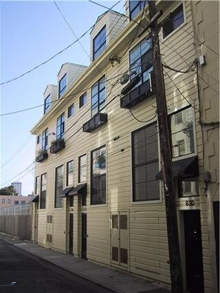 Plus de détails pour 83 Wiese St, San Francisco, CA - Bureau/Local commercial à louer
