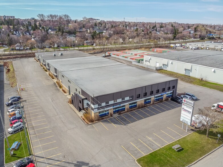 2435 Av Watt, Québec, QC à louer - Photo de l’immeuble – Image 2 sur 7