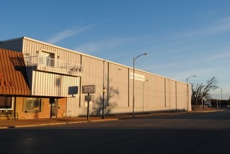 Plus de détails pour 223-227 S Main St, Wagoner, OK - Industriel/Logistique à vendre
