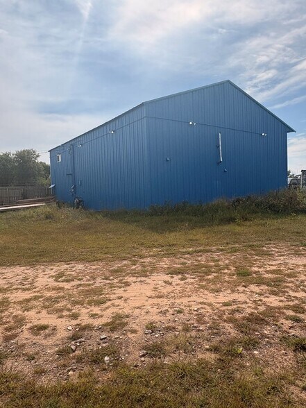 1000 W Main St, Merrill, WI à vendre - Photo de l’immeuble – Image 3 sur 10