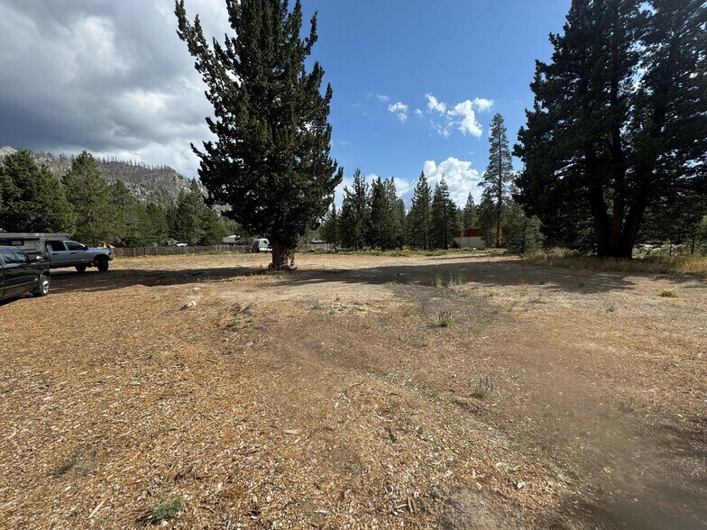 3095 US-50, South Lake Tahoe, CA à vendre - Photo de l’immeuble – Image 2 sur 3