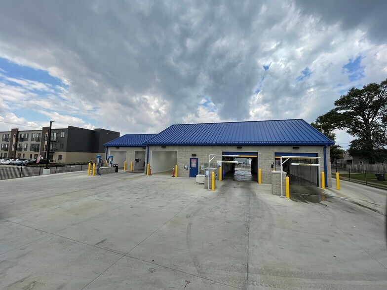 35 W Franklin St, Evansville, IN à vendre - Photo de l’immeuble – Image 3 sur 13