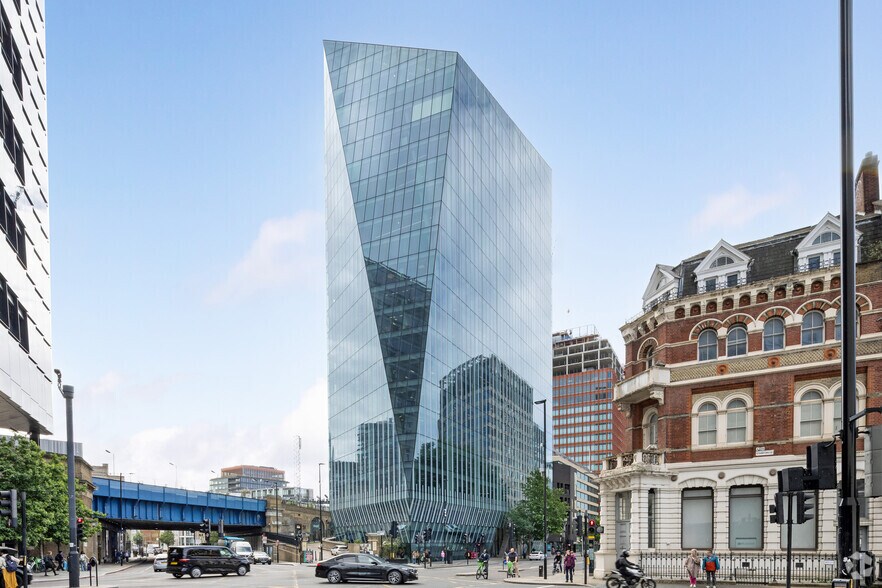 240 Blackfriars Rd, Londres à louer - Photo de l’immeuble – Image 1 sur 12