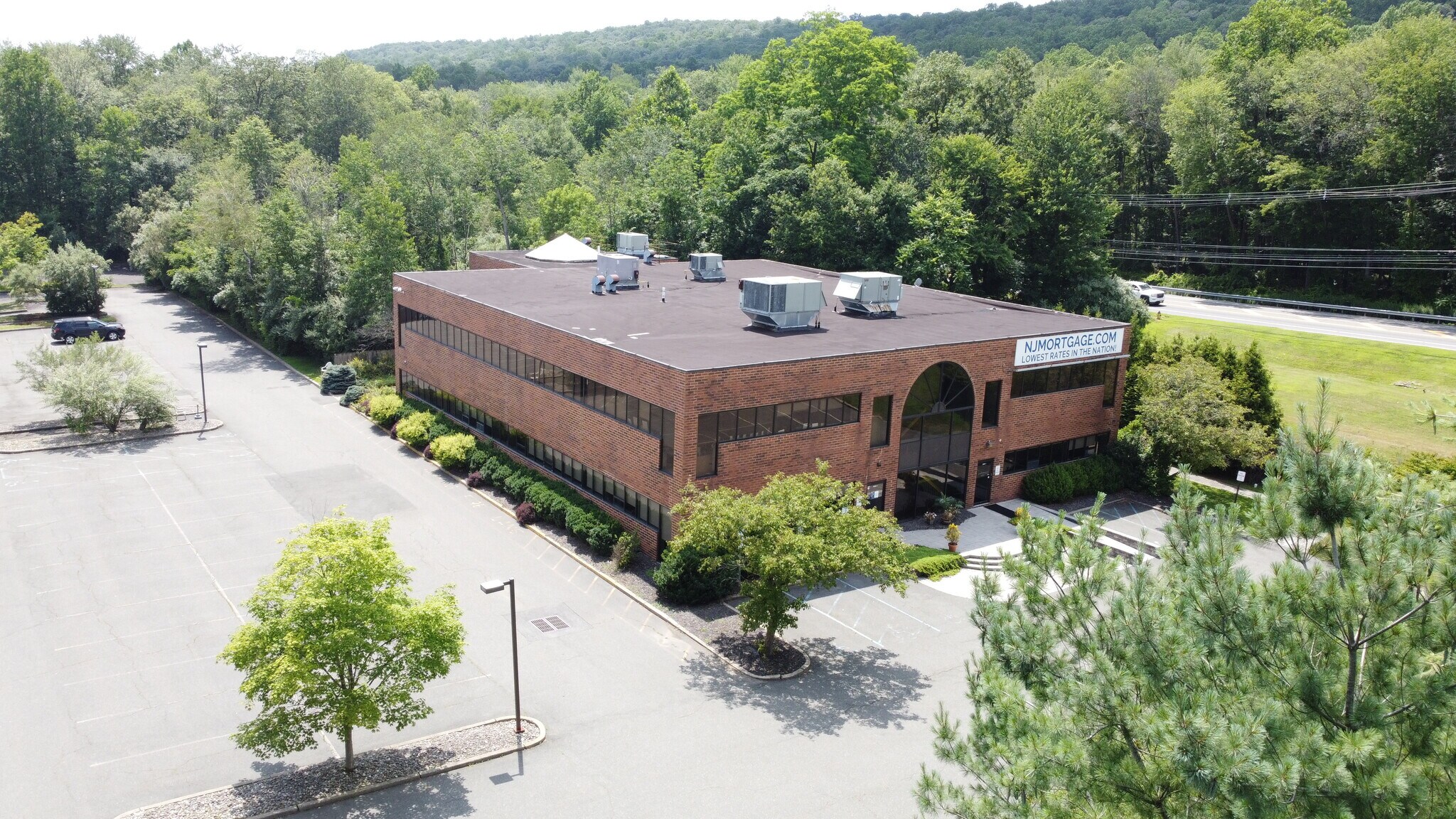 1 Laurel Dr, Flanders, NJ à vendre Aérien– Image 1 sur 6