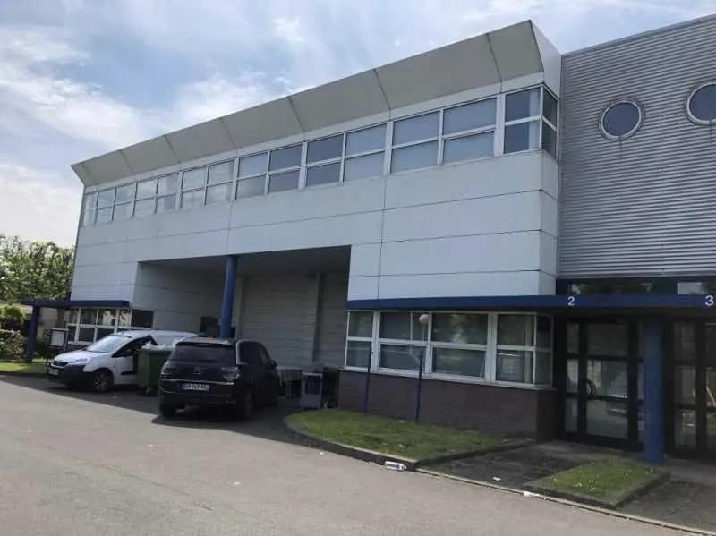 Bureau dans Bondy à louer Photo de l’immeuble– Image 1 sur 9