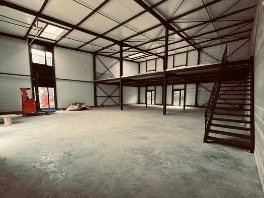 Local d'activités dans Marcilly-d'Azergues à vendre - Photo de l’immeuble – Image 1 sur 4