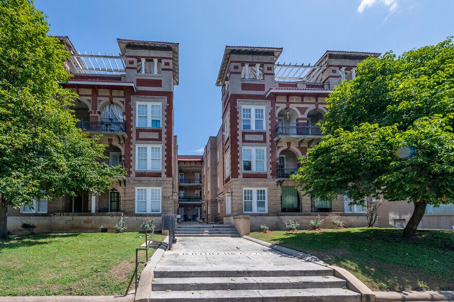 Macon Infill Portfolio portefeuille de 4 biens à vendre sur LoopNet.fr - Photo de l’immeuble – Image 2 sur 52