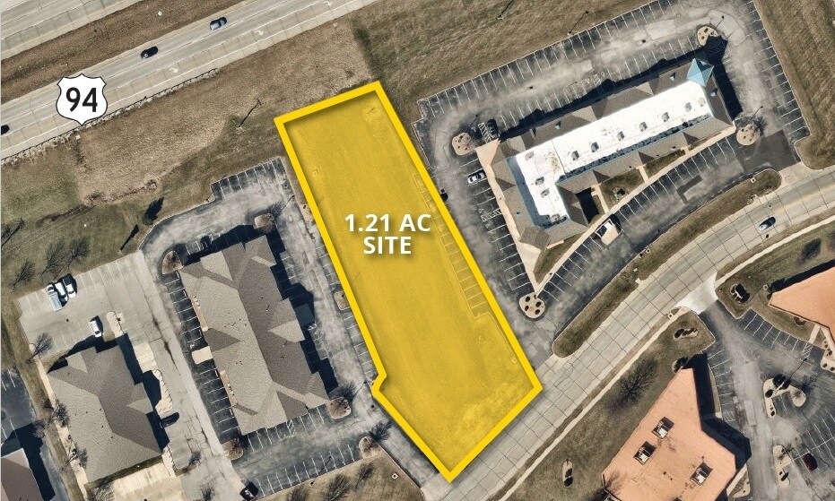 000 Bluestone Dr, Saint Charles, MO à louer Photo principale– Image 1 sur 3