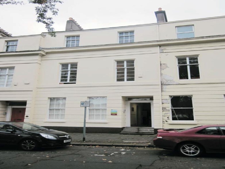 9 Upper Cres, Belfast à louer - Photo principale – Image 1 sur 1