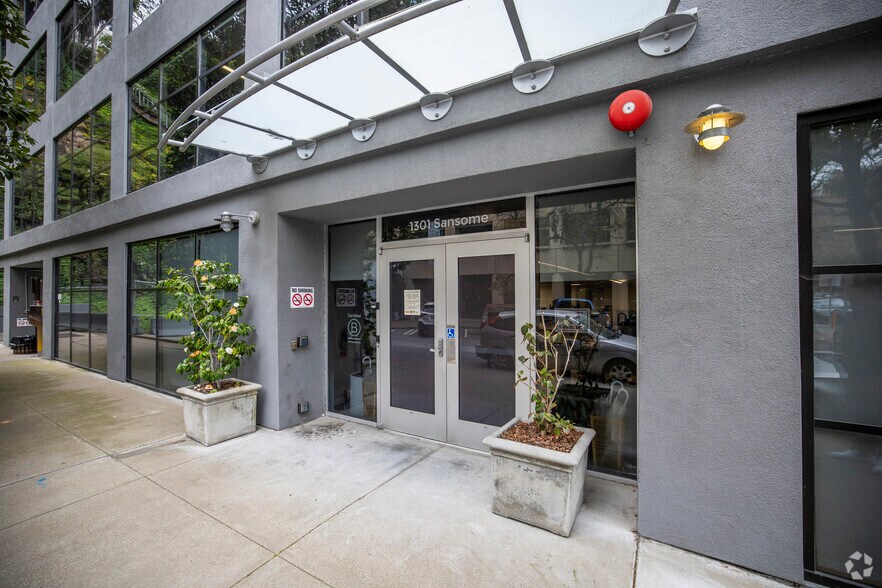 1301 Sansome St, San Francisco, CA à louer - Photo de l’immeuble – Image 3 sur 9