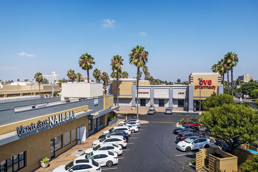 500-590 Long Beach Blvd, Long Beach, CA à louer - Photo de l’immeuble – Image 2 sur 9